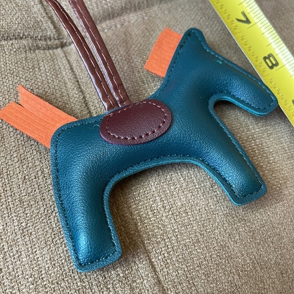 🥰Horse Rodeo charm🥰 - Picture 3 of 4